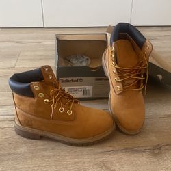 TIMBERLAND 