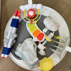 Skip Hop Baby Activity Center: Silver Lining Cloud
