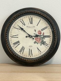 Vintage Style Large Wall Clock – 16” (41 cm) Floral Design