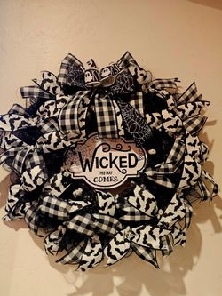 Halloween wreath