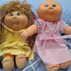 2 Cabbage Patch Dolls 