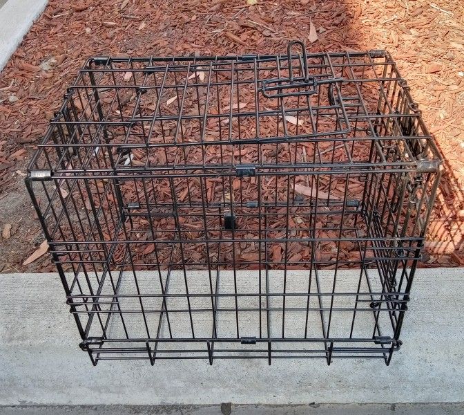 Metal Pet Carrier (Small)
