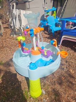 Price is firm.. children's waterworks water table