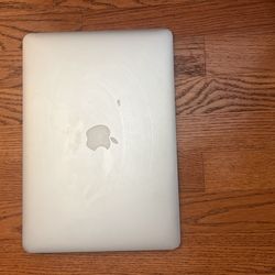 Macbook air 2013 that’s locked out PRICE NEGOTIABLE 