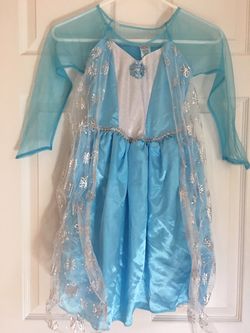 Disney Frozen Elsa Costume Light Blue  Dress up Child Size 6-8 Halloween Cosplay