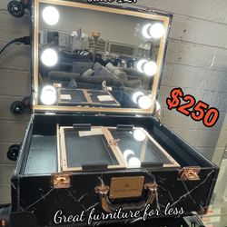 Impressions Travel Case Brand New