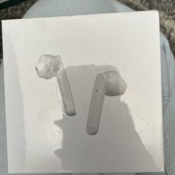 White Miracase True wireless A1 earbuds