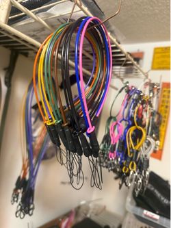 String loop wrist lanyard