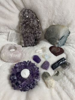 Geode Collection Large Amathyst Plus  