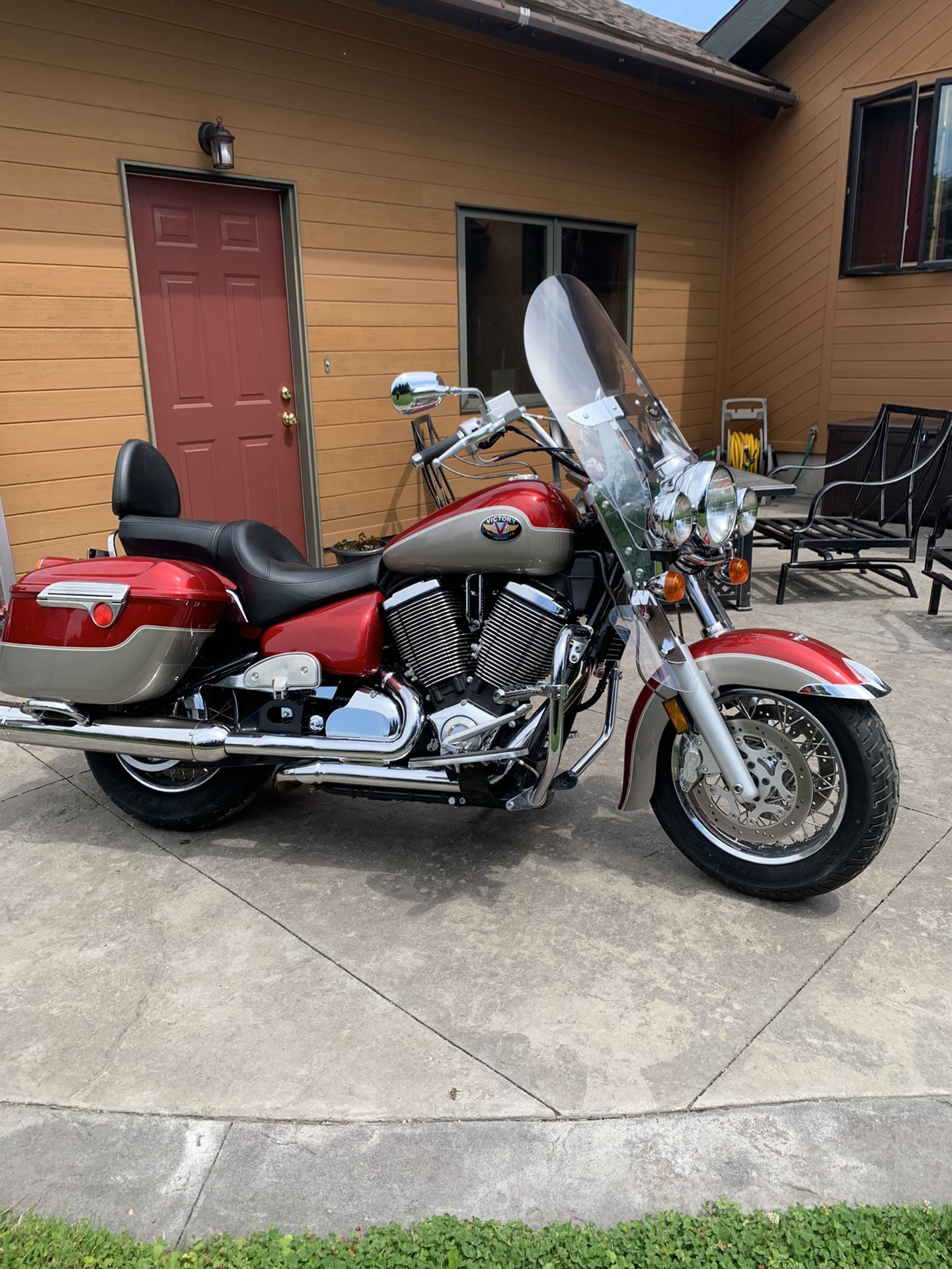 2003 Red Victory TC92 Touring Motorcycle