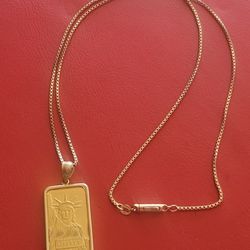 Necklace 