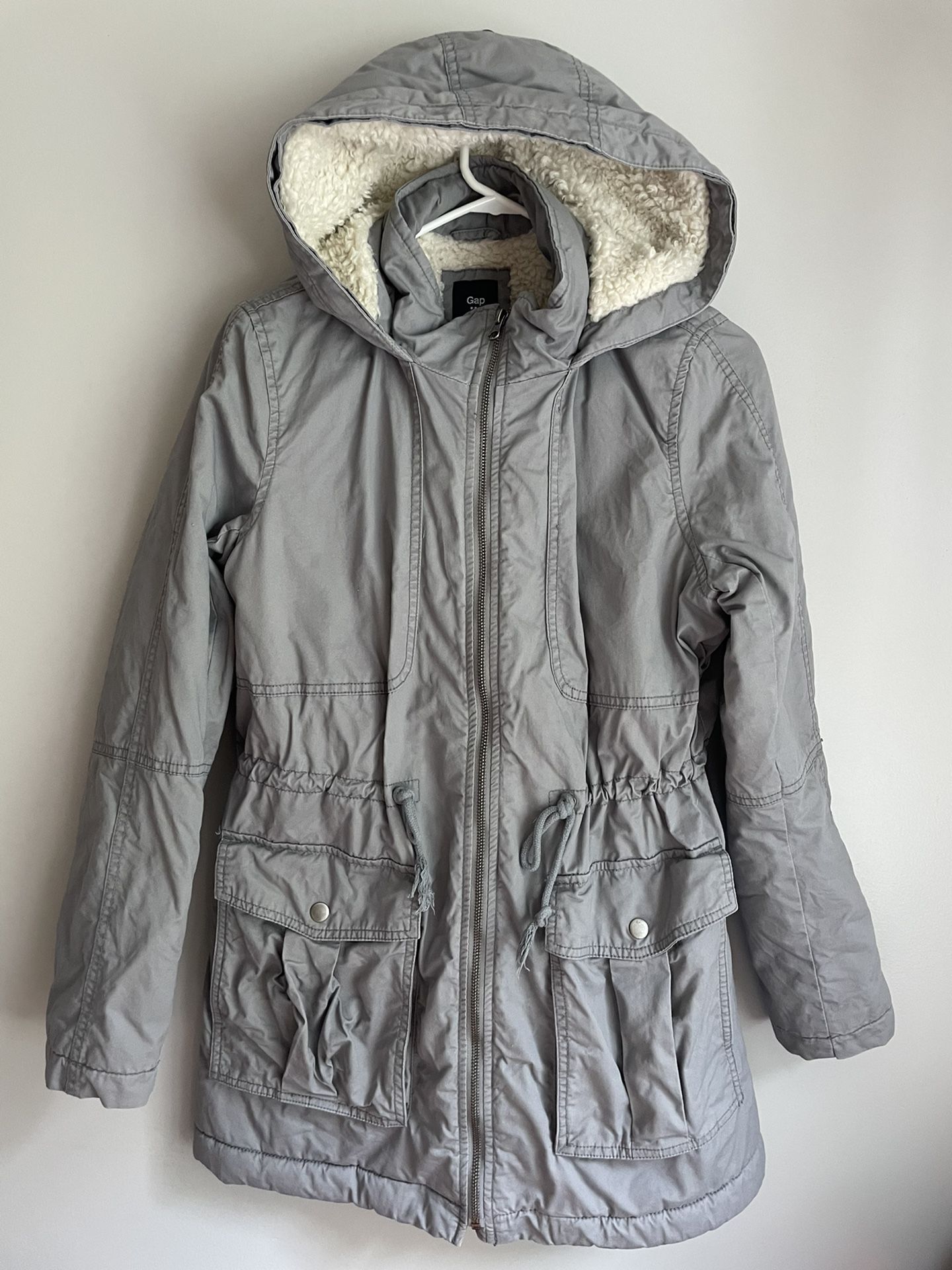 Gap Women’s Size Medium Parka Jacket Sherpa Lined Hooded Gray 