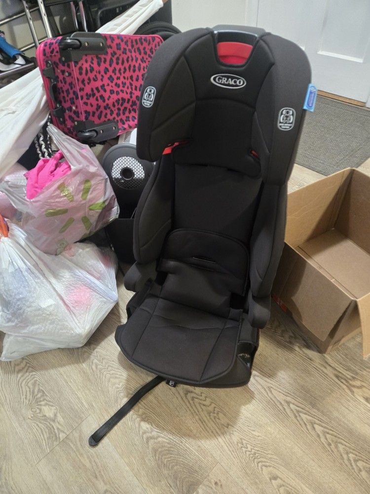 Graco Adjustable Booster Chair For Toddlers/Young Kids