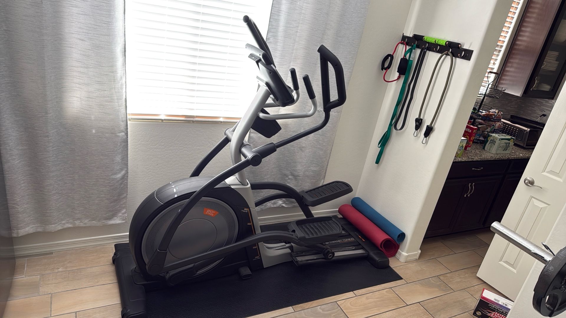 Nordic track Elliptical Elite 10.7