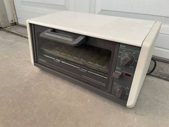 Continuous Cleaning Toast-R-Oven/Broiler