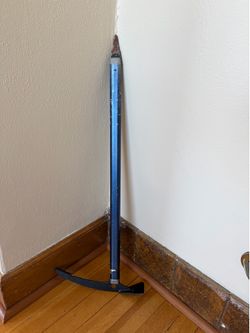Vintage 75 cm ice axe
