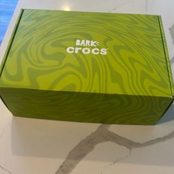 Pet Crocs (pink Size Small)