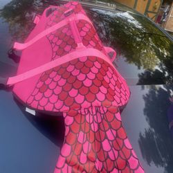 Extra-large dog life jacket
