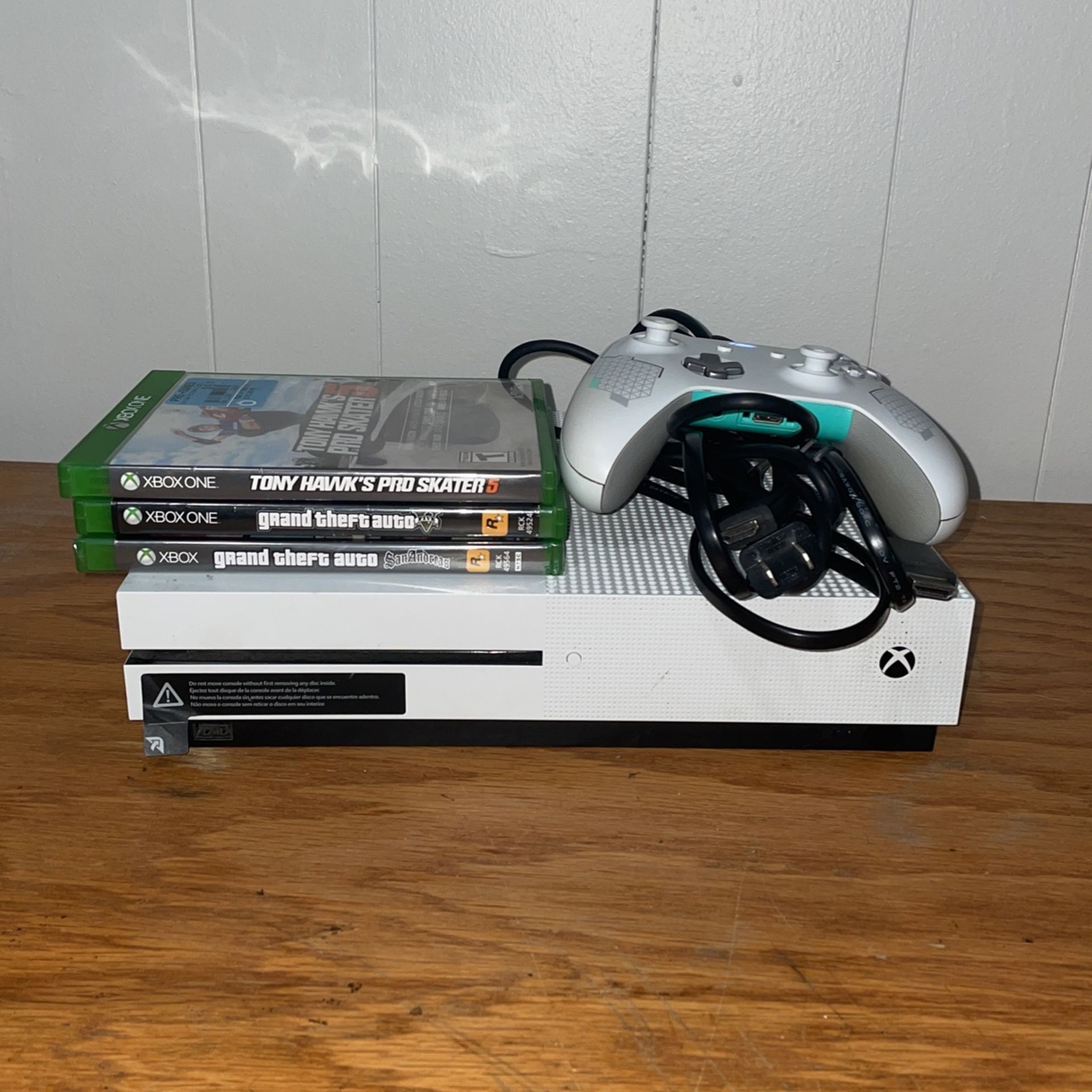 **FOR SALE** New Xbox One S (Barely Used)