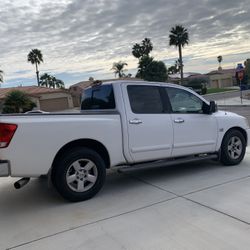 2004 Nissan Titan