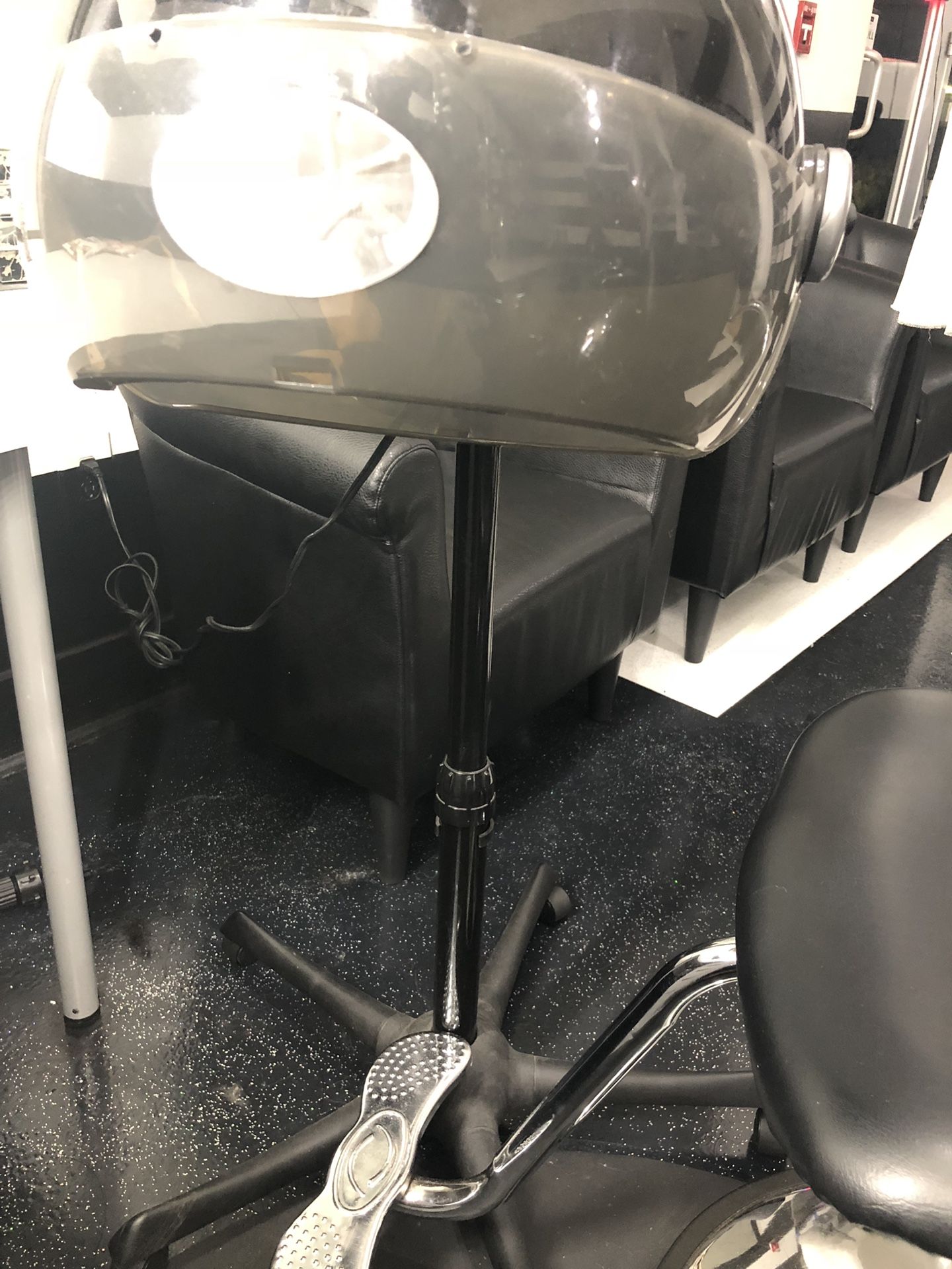 Salon Dryer Like New