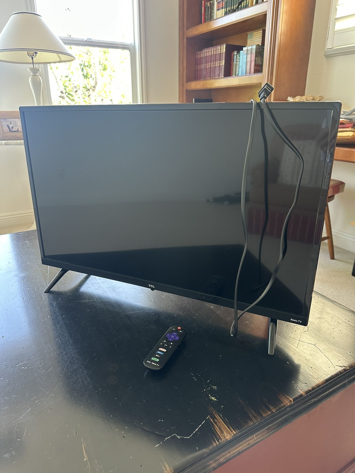 TCL 32” Roku TV
