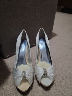 High heels size 10