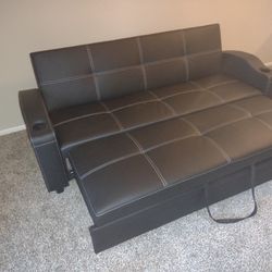 Futon Sofa W/Pull Out Bed & Cupholders