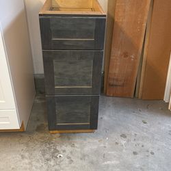 Drawer Cabinet 32” x 22” x 12”
