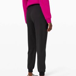 Listing Title:Lululemon Stretch High-Rise Jogger - Black