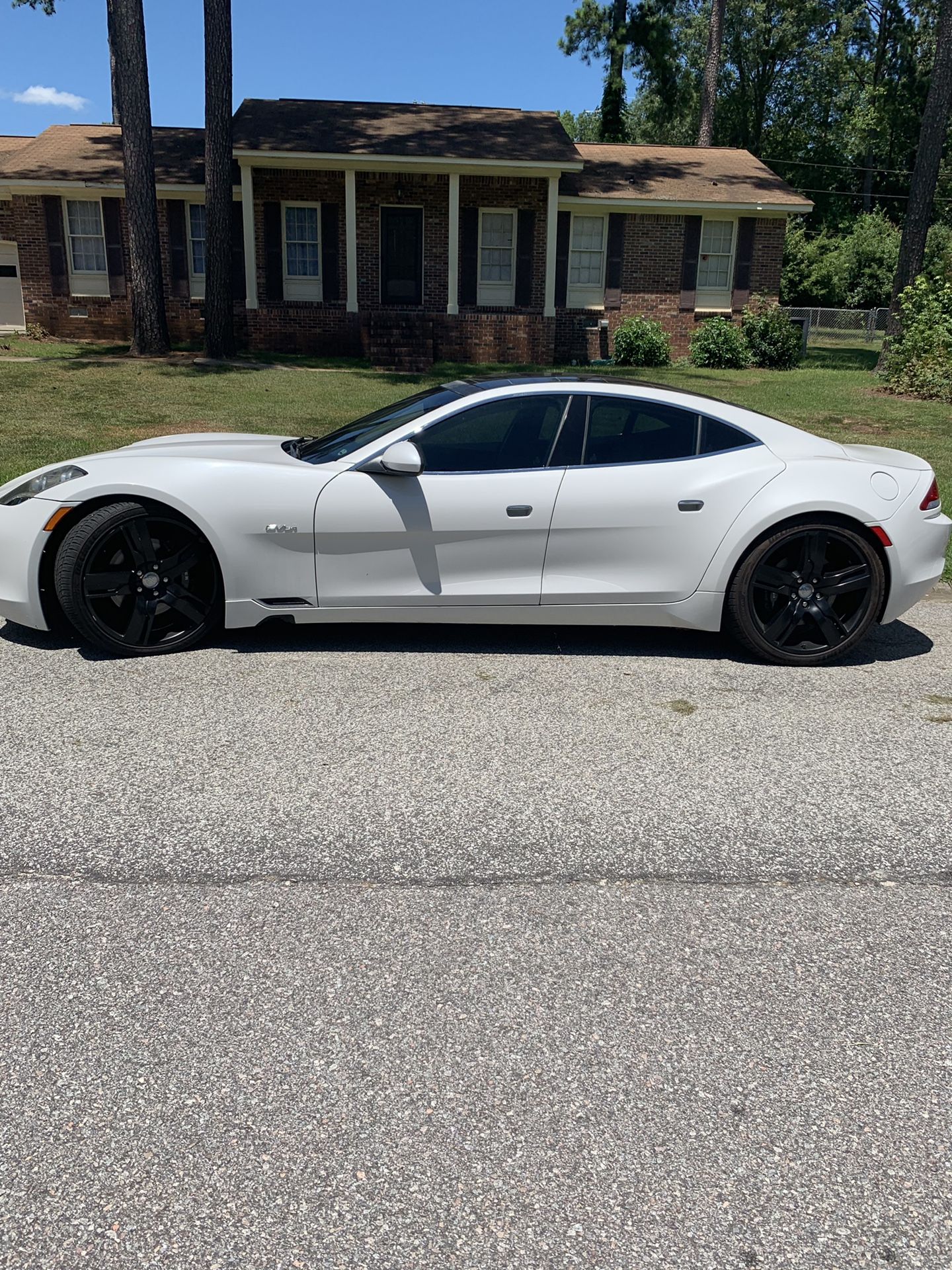 2012 Fisker Karma (20k down payment. No credit check!)