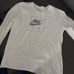Nike Long Sleeve Tee - Men Large 