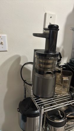 Nama juicer J1