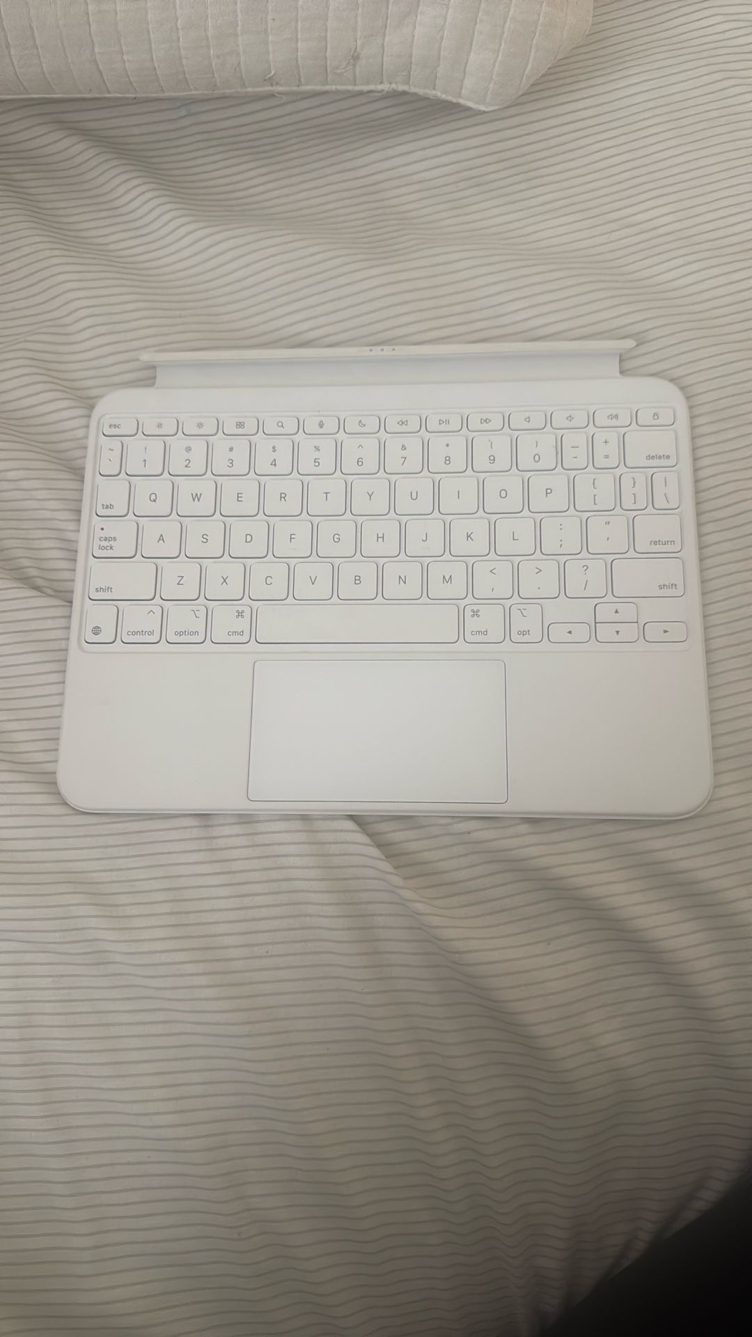 Ipad 10 Keyboard Apple