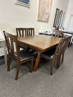 Cappuccino Dining Table With 6 Chairs 
