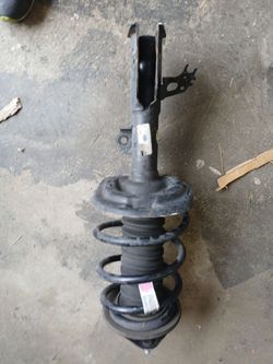 2025 Toyota Camry Le Front Left Driver Side Strut assembly