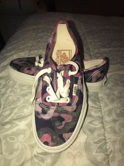 BrAnd New Vans size 5 women