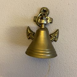 Wall Hung Anchor w/ Brass Bell 