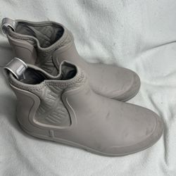 Ugg Charcoal Gray Womens Rain Boots size 8