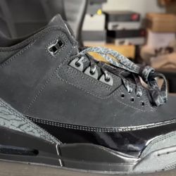 Jordan Black Cat 4s 160$