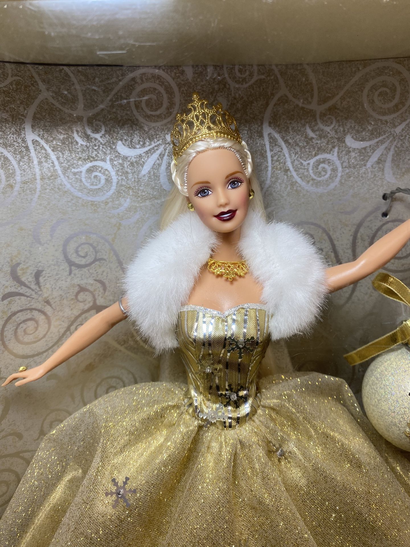 NEW 🥳 Celebration 2000 Barbie 