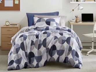 Blue and Gray Geometric Comforter Set Full size