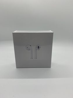 Apple AirPods 2nd Gen.