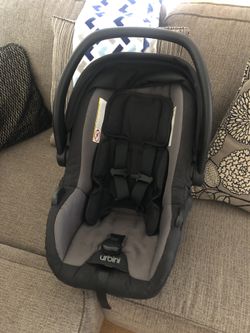 New born car seat