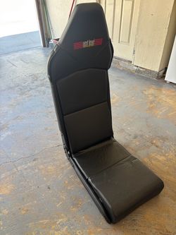 Next level f-gt seat