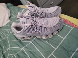 Nike shoes tl