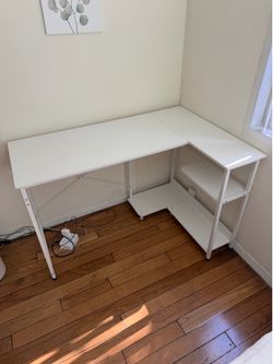 L shaped Desk