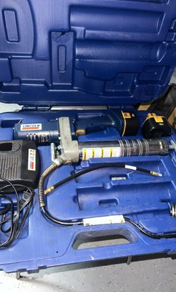 Lincoln Grease Gun