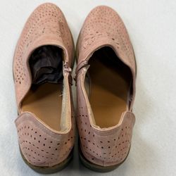 “Pink Breathable Flat Shoes for Only $5!