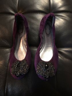 Elie Tahari purple suede velvet flats